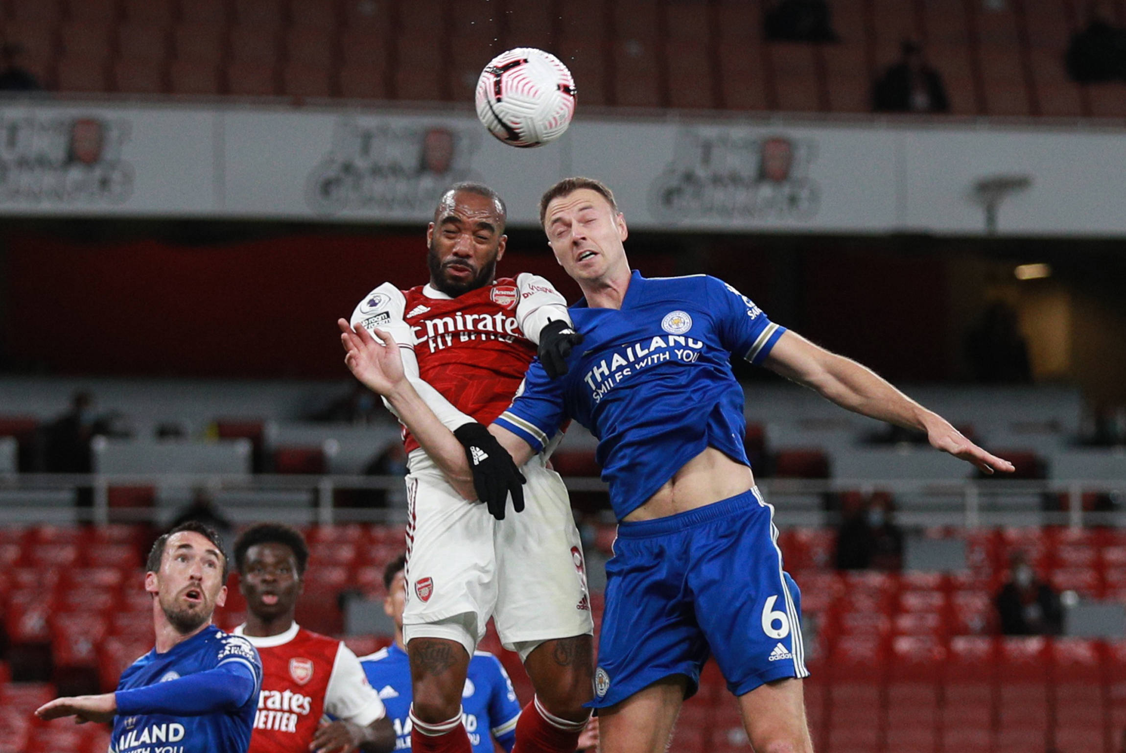 更加积极的 更加积极的